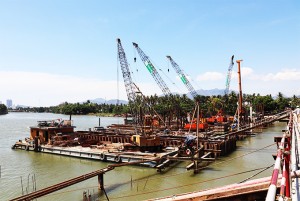 Dự án Đập ngăn mặn trên sông Cái Nha Trang: Chưa đền bù, giải phóng mặt bằng