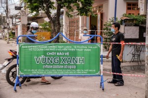 Nha Trang yêu cầu người dân không ra khỏi nhà 7 ngày