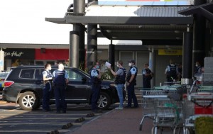 Nhiều siêu thị tại New Zealand tạm thời không bày bán dao kéo trên kệ hàng