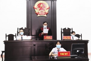Đề xuất hội thẩm nhân dân mặc áo choàng khi xét xử