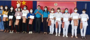 Hỗ trợ dinh dưỡng cho 71 cán bộ, sinh viên tham gia phòng chống dịch Covid-19 tại TP. Hồ Chí Minh