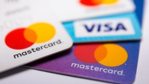 Visa, Mastercard dừng hoạt động tại Nga