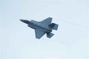 Nhật-Mỹ lần đầu đưa tiêm kích tàng hình F-35 tham gia tập trận chung