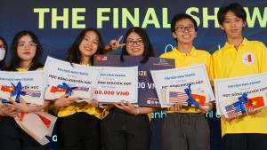 Chung kết Cuộc thi Olympic Tiếng Anh dành cho học sinh TPHT năm 2022