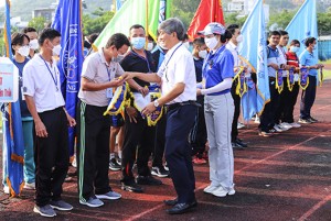 Giải điền kinh học sinh tỉnh năm học 2021 - 2022: Hơn 350 vận động viên tranh tài