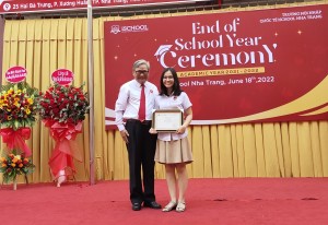 Trường iSchool Nha Trang tổng kết năm học 2021 - 2022 và trao chứng nhận cho học sinh đạt giải Toán quốc tế