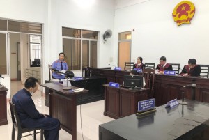 Phúc thẩm vụ cướp giật tài sản ở Vạn Ninh: Yêu cầu xem xét về tội cướp tài sản