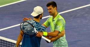 ATP 500 Dubai Open: Tay vợt số 1 thế giới Djokovic khó nhọc bước vào vòng 2