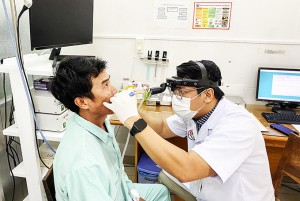 Bệnh nhân kháng thuốc điều trị bệnh tai mũi họng tăng