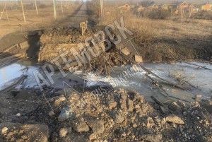 CNN: Các lực lượng Nga cho nổ tung cây cầu tiếp tế sống còn của Ukraine tới Bakhmut