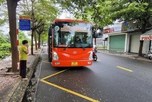Xe buýt nội thị Nha Trang: Doanh nghiệp kiến nghị tháo gỡ khó khăn