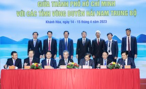 Chủ tịch TP.HCM Phan Văn Mãi: Hợp tác để tránh cạnh tranh tiêu cực