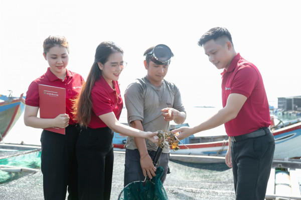 Thúc đẩy tăng trưởng tín dụng  