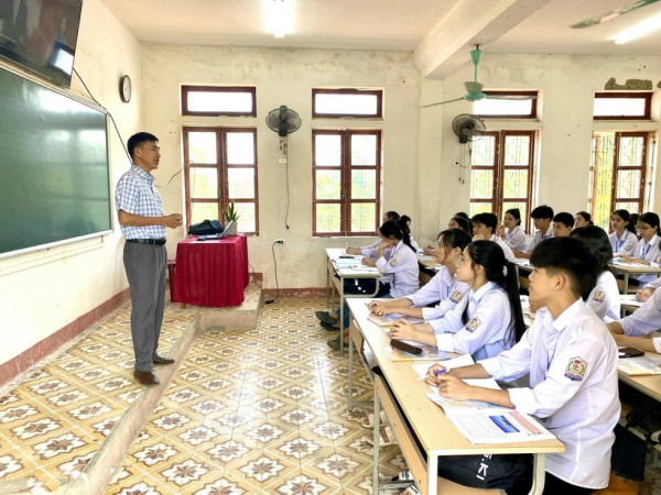 Bộ Giáo dục và Đào tạo đề nghị giữ nguyên các trường học khi thực hiện sáp nhập