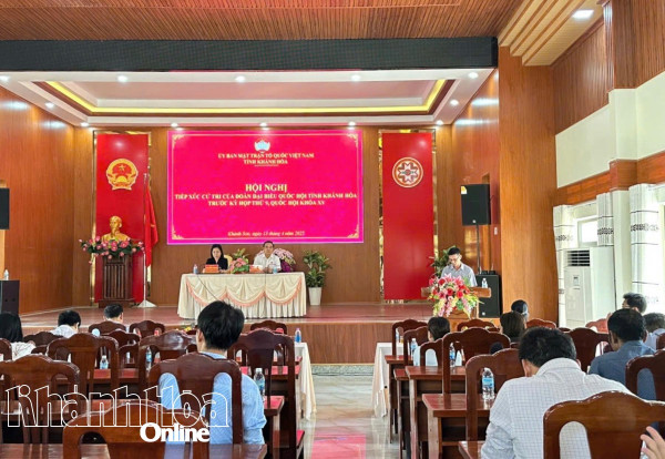 Đại biểu Quốc hội tỉnh tiếp xúc cử tri huyện Khánh Sơn