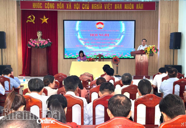 Đại biểu Quốc hội tỉnh tiếp xúc cử tri 2 huyện Diên Khánh và Khánh Vĩnh