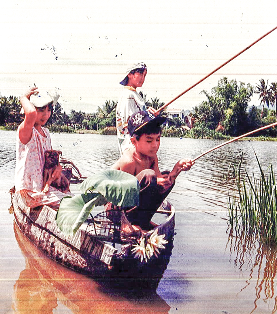Trẻ em Nha Trang.  