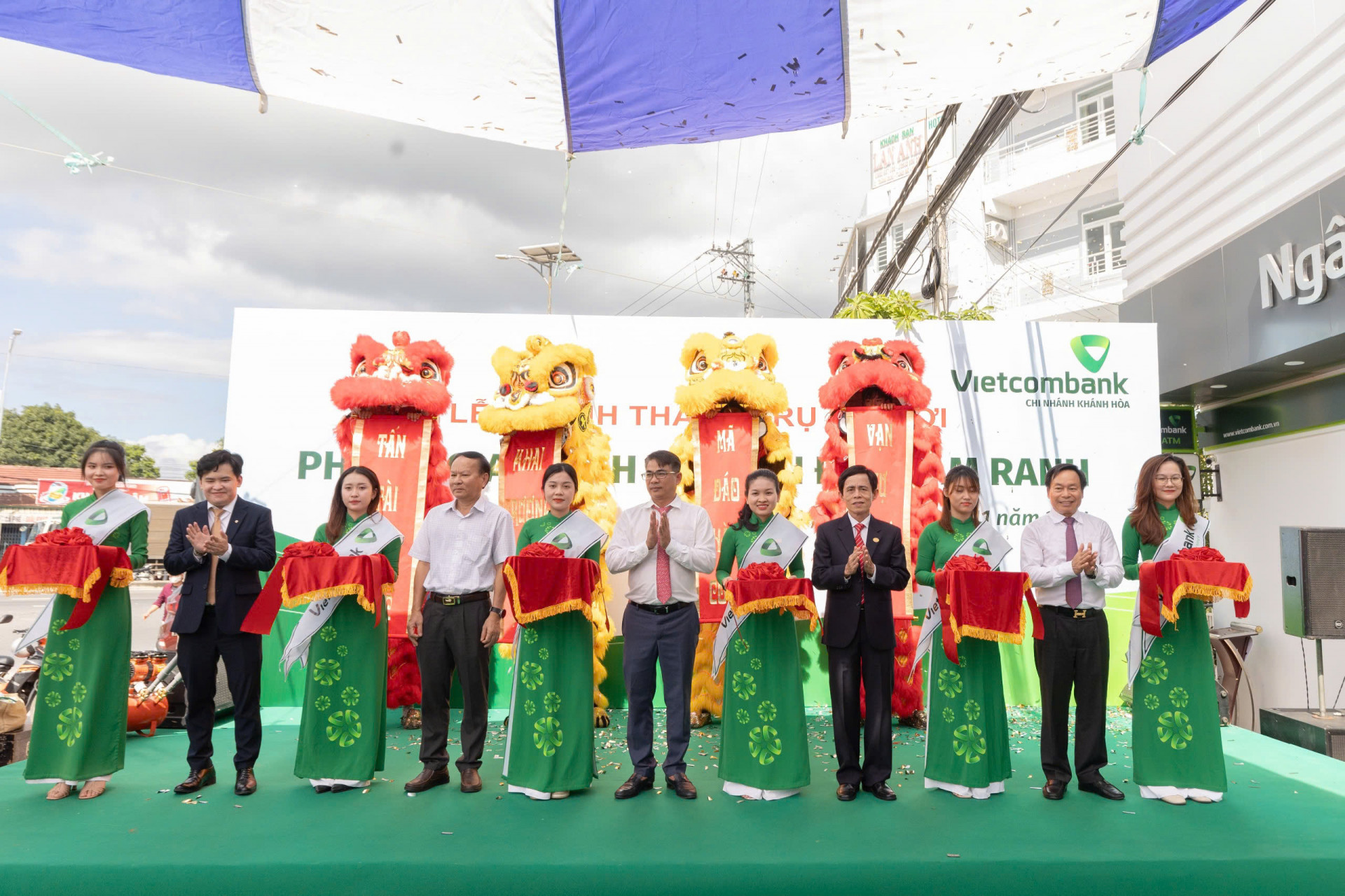 Vietcombank Chi nhánh Khánh Hòa: Khai trương trụ sở mới của Phòng giao dịch Bắc bán đảo Cam Ranh