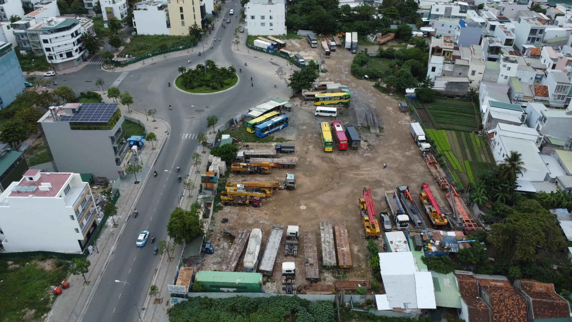 Nha Trang: Sẽ sớm triển khai các bãi đậu xe tạm