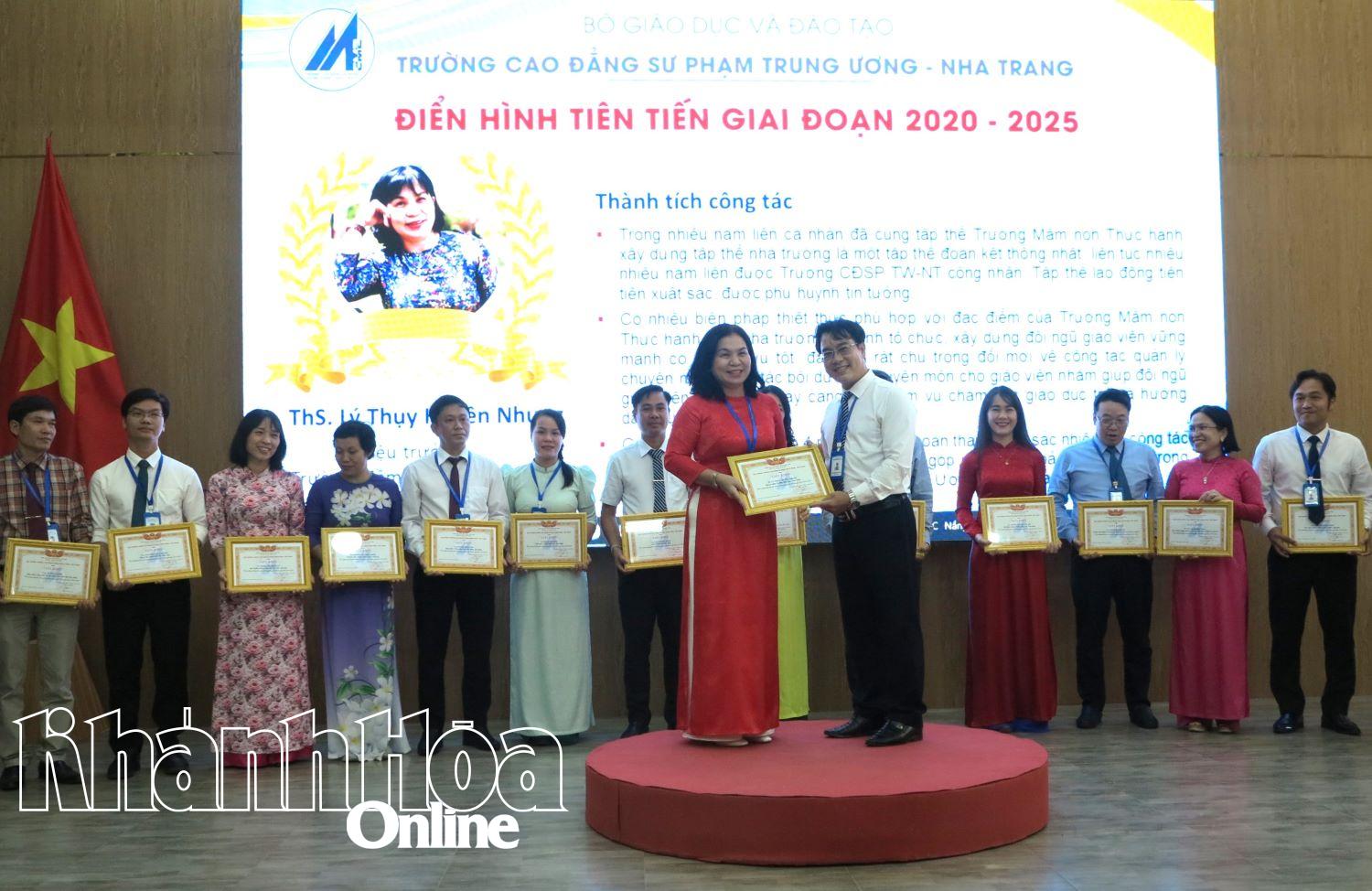 Trường Cao đẳng Sư phạm Trung ương - Nha Trang tổ chức hội nghị điển hình tiên tiến giai đoạn 2020 - 2025