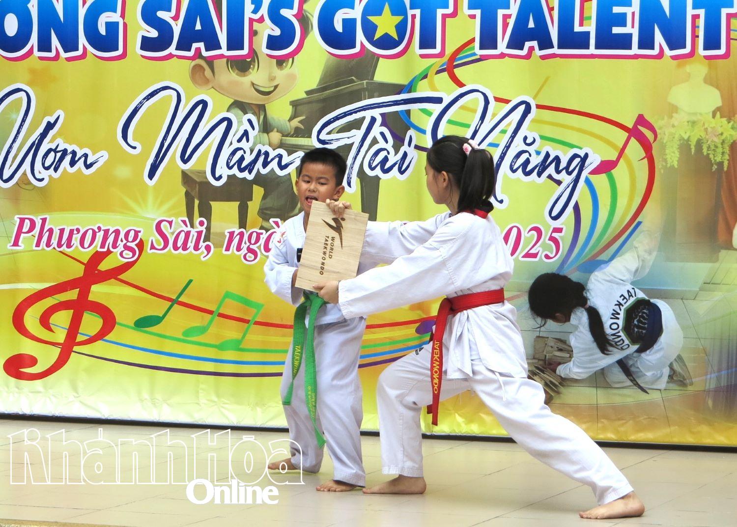 Trường Tiểu học Phương Sài tổ chức công diễn, trao giải cuộc thi Tìm kiếm tài năng lần thứ 3